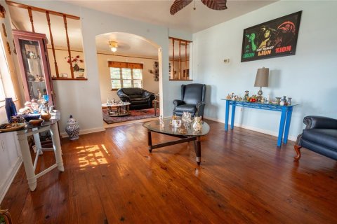 Villa ou maison à vendre à Tampa, Floride: 2 chambres, 118.17 m2 № 2339343 - photo 8