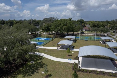 Villa ou maison à vendre à Tampa, Floride: 2 chambres, 118.17 m2 № 2339343 - photo 28