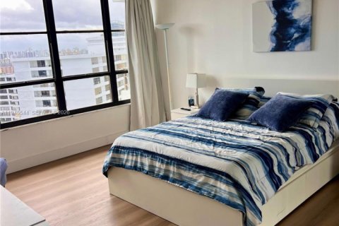 Copropriété à vendre à Hallandale Beach, Floride: 2 chambres, 130.06 m2 № 2001850 - photo 10