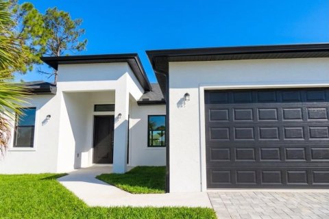 Casa en venta en North Port, Florida, 4 dormitorios, 183.48 m2 № 2209497 - foto 2