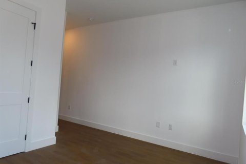 Casa en venta en North Port, Florida, 4 dormitorios, 183.48 m2 № 2209497 - foto 23