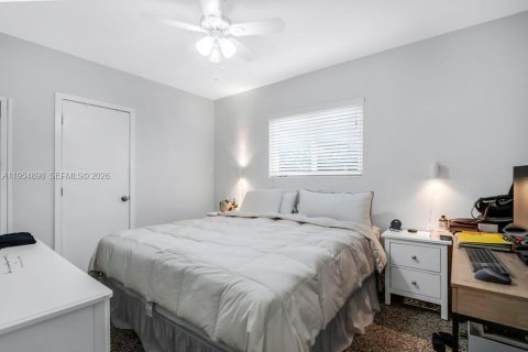 Immobilier commercial à vendre à Miami, Floride: 246.19 m2 № 2088378 - photo 19
