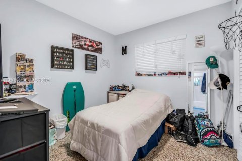 Immobilier commercial à vendre à Miami, Floride: 246.19 m2 № 2088378 - photo 21