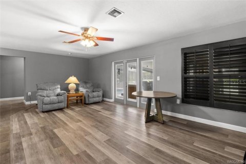 Casa en venta en Crystal River, Florida, 3 dormitorios, 184.13 m2 № 1855483 - foto 19
