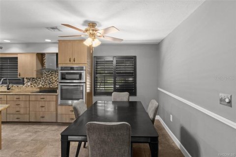 Casa en venta en Crystal River, Florida, 3 dormitorios, 184.13 m2 № 1855483 - foto 16