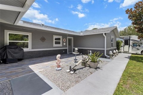 Casa en venta en Crystal River, Florida, 3 dormitorios, 184.13 m2 № 1855483 - foto 10