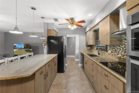 Casa en venta en Crystal River, Florida, 3 dormitorios, 184.13 m2 № 1855483 - foto 14