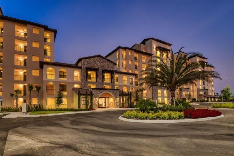 Condominio en venta en Montverde, Florida, 3 dormitorios, 145.67 m2 № 1910616 - foto 1