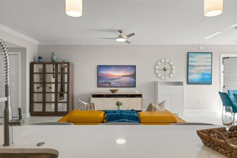 Condominio en venta en Montverde, Florida, 3 dormitorios, 145.67 m2 № 1910616 - foto 12