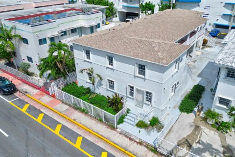 Villa ou maison à louer à Miami Beach, Floride: 578.97 m2 № 2400543 - photo 4