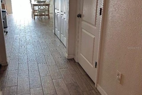 Townhouse in Plant City, Florida 3 bedrooms, 153.2 sq.m. № 1838402 - photo 19