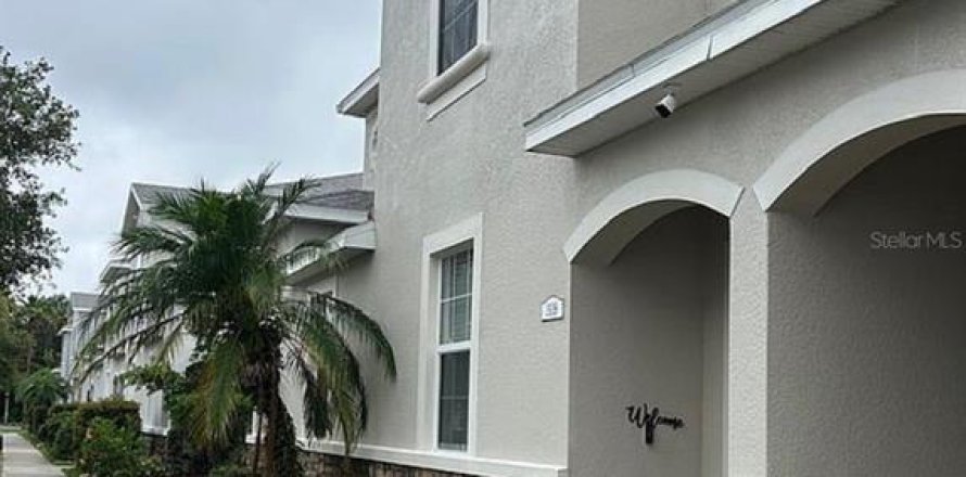 Townhouse in Plant City, Florida 3 bedrooms, 153.2 sq.m. № 1838402