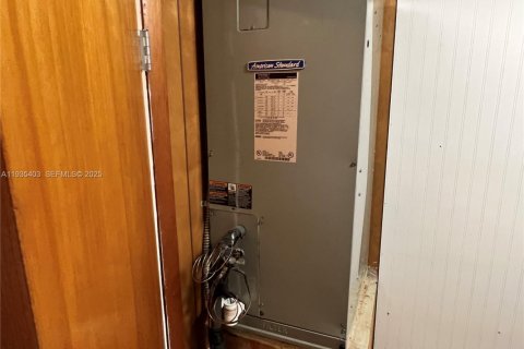 Casa en alquiler en Fort Lauderdale, Florida, 2 dormitorios, 82.87 m2 № 1993571 - foto 13