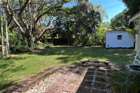 Casa en alquiler en Fort Lauderdale, Florida, 2 dormitorios, 82.87 m2 № 1993571 - foto 16