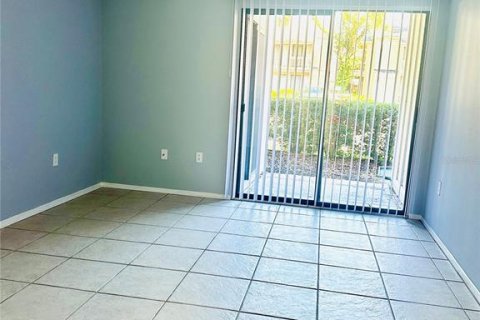 Condo in Sarasota, Florida, 2 bedrooms  № 2097283 - photo 10
