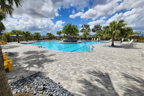 Снять в аренду виллу или дом в Парриш, Флорида 5 комнат, 181.44м2, № 1854143 - фото 2