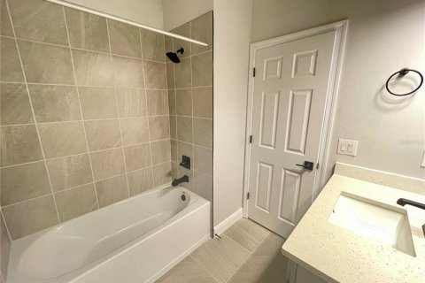 Снять в аренду виллу или дом в Парриш, Флорида 5 комнат, 181.44м2, № 1854143 - фото 27