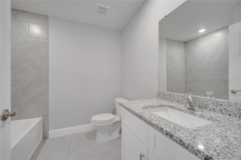 Casa en venta en Kissimmee, Florida, 4 dormitorios, 151.8 m2 № 1721833 - foto 26