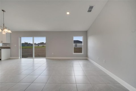 Casa en venta en Kissimmee, Florida, 4 dormitorios, 151.8 m2 № 1721833 - foto 4