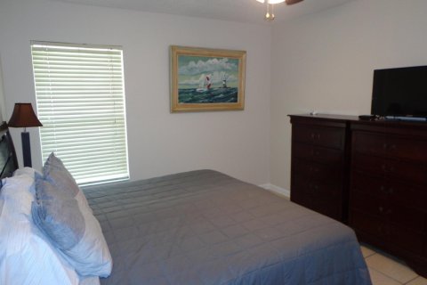 Commercial property in Wellington, Florida 4 bedrooms, 148.64 sq.m. № 1120158 - photo 1