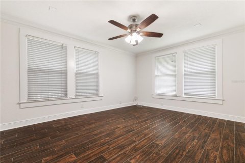 Casa en alquiler en Tampa, Florida, 4 dormitorios, 170.01 m2 № 1910372 - foto 18