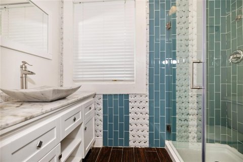 Casa en alquiler en Tampa, Florida, 4 dormitorios, 170.01 m2 № 1910372 - foto 13