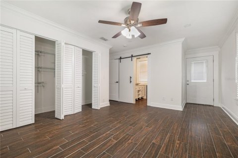 Casa en alquiler en Tampa, Florida, 4 dormitorios, 170.01 m2 № 1910372 - foto 12