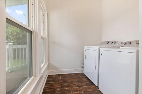 Casa en alquiler en Tampa, Florida, 4 dormitorios, 170.01 m2 № 1910372 - foto 19