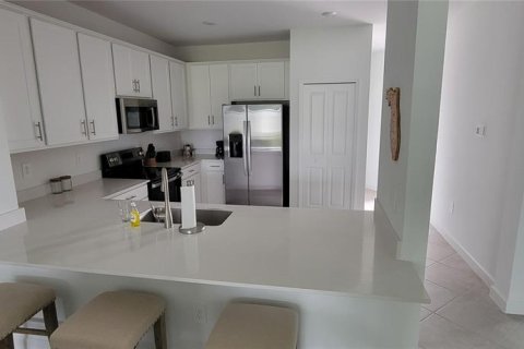 Casa en alquiler en Englewood, Florida, 3 dormitorios, 131.64 m2 № 1411147 - foto 4