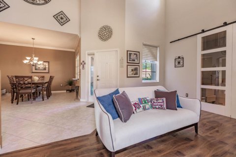 Casa en venta en West Palm Beach, Florida, 5 dormitorios, 263.01 m2 № 2265776 - foto 16