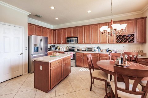 Casa en venta en West Palm Beach, Florida, 5 dormitorios, 263.01 m2 № 2265776 - foto 4