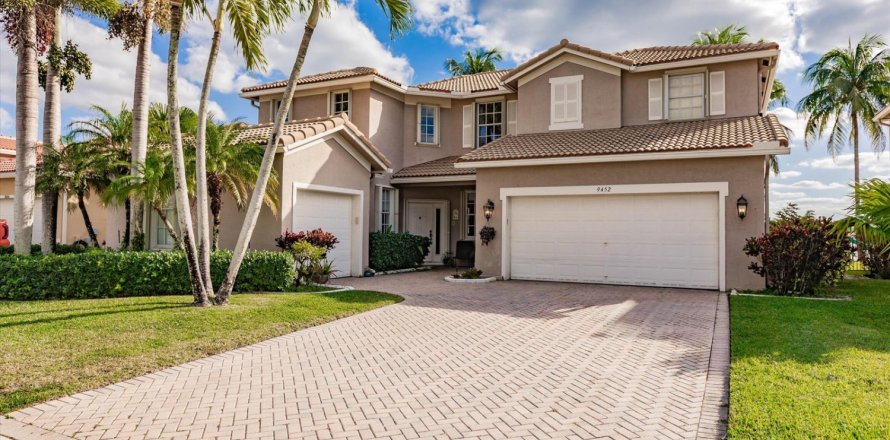 Casa en West Palm Beach, Florida 5 dormitorios, 263.01 m2 № 2265776