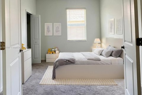 Villa ou maison à vendre à Naples, Floride: 3 chambres, 129.04 m2 № 1936178 - photo 5