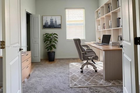 Villa ou maison à vendre à Naples, Floride: 3 chambres, 129.04 m2 № 1936178 - photo 4