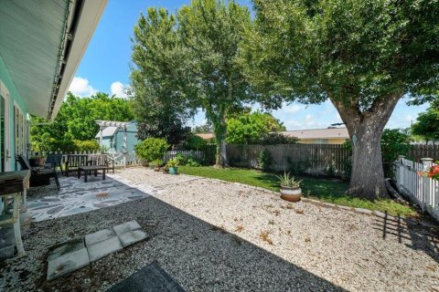 House in Venice, Florida 2 bedrooms, 103.77 sq.m. № 2391565 - photo 28