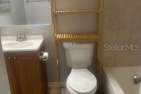 Adosado en alquiler en Temple Terrace, Florida, 2 dormitorios, 111.48 m2 № 2273331 - foto 19