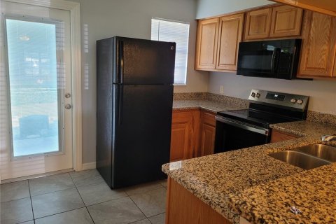 Adosado en alquiler en Temple Terrace, Florida, 2 dormitorios, 111.48 m2 № 2273331 - foto 8