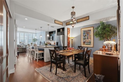 Condo in Tampa, Florida, 2 bedrooms  № 2319066 - photo 2