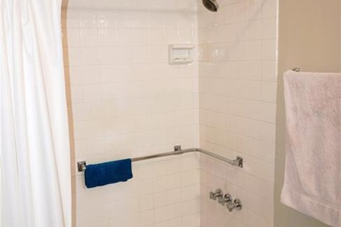 Commercial property in Holiday, Florida 2 bedrooms, 71.35 sq.m. № 1918905 - photo 17