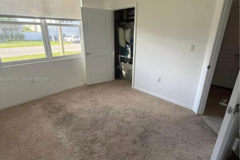 House in Homestead, Florida 2 bedrooms, 92.9 sq.m. № 1999473 - photo 5