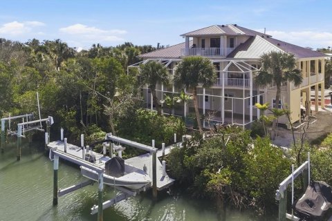 Villa ou maison à vendre à Placida, Floride: 3 chambres, 177.81 m2 № 2330583 - photo 5