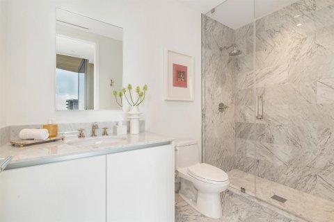 Condo in West Palm Beach, Florida, 4 bedrooms  № 2081567 - photo 18
