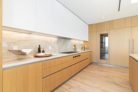 Condo in West Palm Beach, Florida, 4 bedrooms  № 2081567 - photo 7