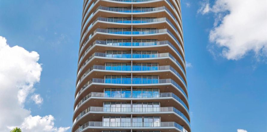Condo in West Palm Beach, Florida, 4 bedrooms  № 2081567