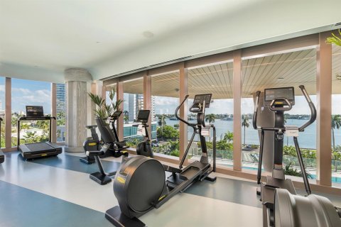 Condo in West Palm Beach, Florida, 4 bedrooms  № 2081567 - photo 27