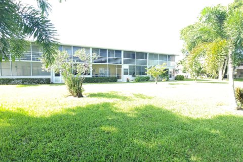 Condo in West Palm Beach, Florida, 1 bedroom  № 2169721 - photo 22