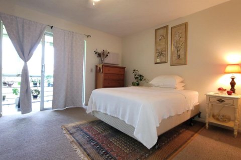 Condo in West Palm Beach, Florida, 1 bedroom  № 2169721 - photo 17