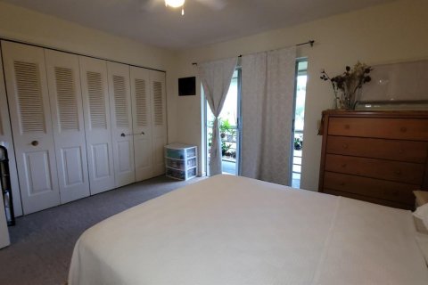 Condo in West Palm Beach, Florida, 1 bedroom  № 2169721 - photo 15