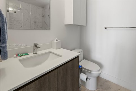 Condominio en alquiler en Sunny Isles Beach, Florida, 2 dormitorios, 155.33 m2 № 2029488 - foto 30