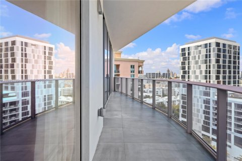 Condominio en alquiler en Sunny Isles Beach, Florida, 2 dormitorios, 155.33 m2 № 2029488 - foto 22